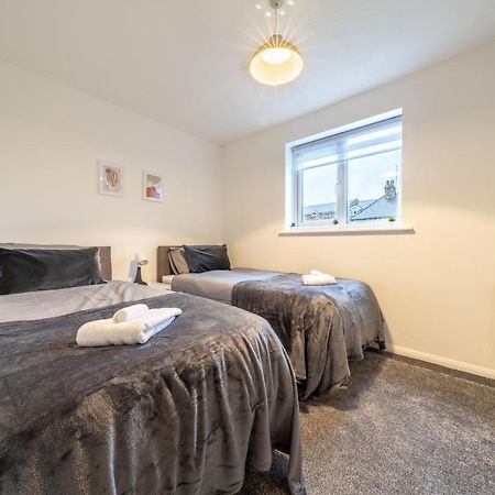 Luxury 2 Bed Apartment Stansted Airport Bishops Stortford Bishop's Stortford Exterior photo